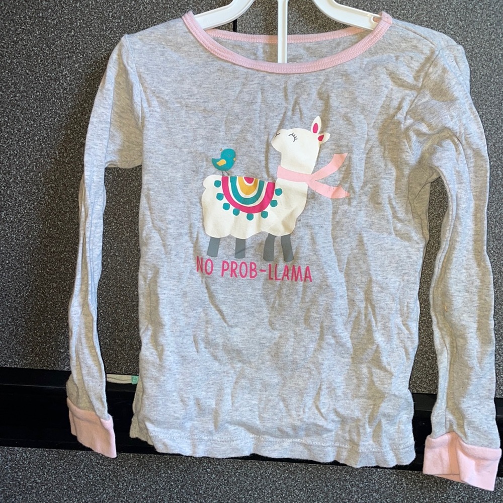 Sleep shirt girls  * PLEASE BUNDLE- lowers shipping costs and adds value